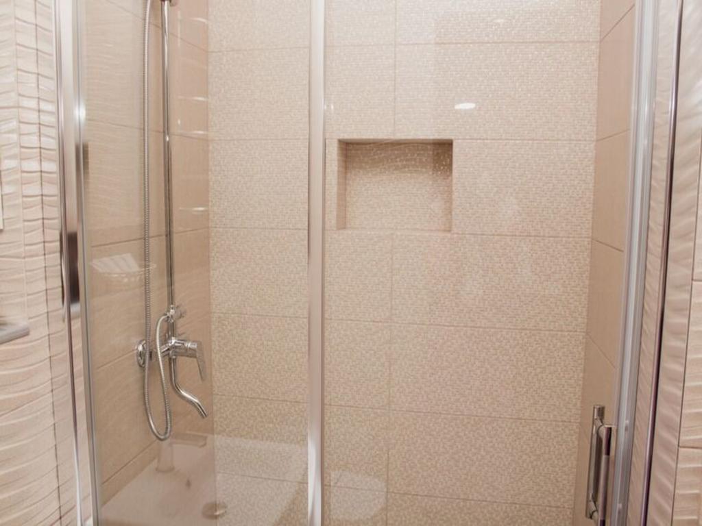 Apartment In The City Center In The House With Atlantes Odessa Exterior foto